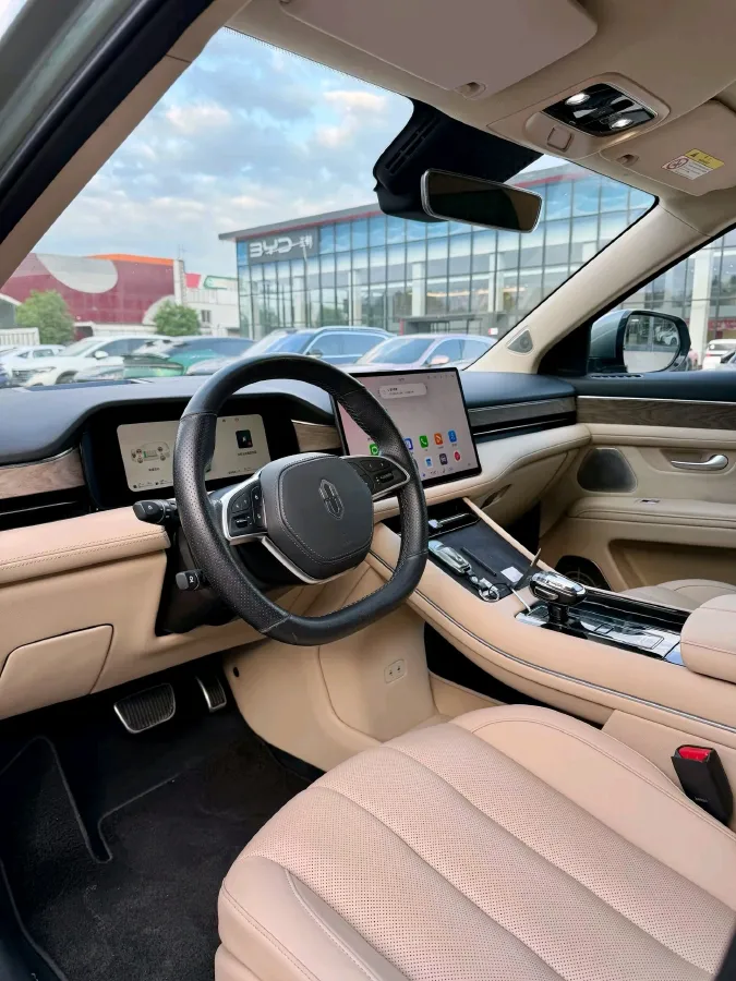 2022 Volvo S60 2.0T 197HP L4 8AT,autocango,china used car exporter,china ev exporter,chinese used car exporter,chinese used ev exporter