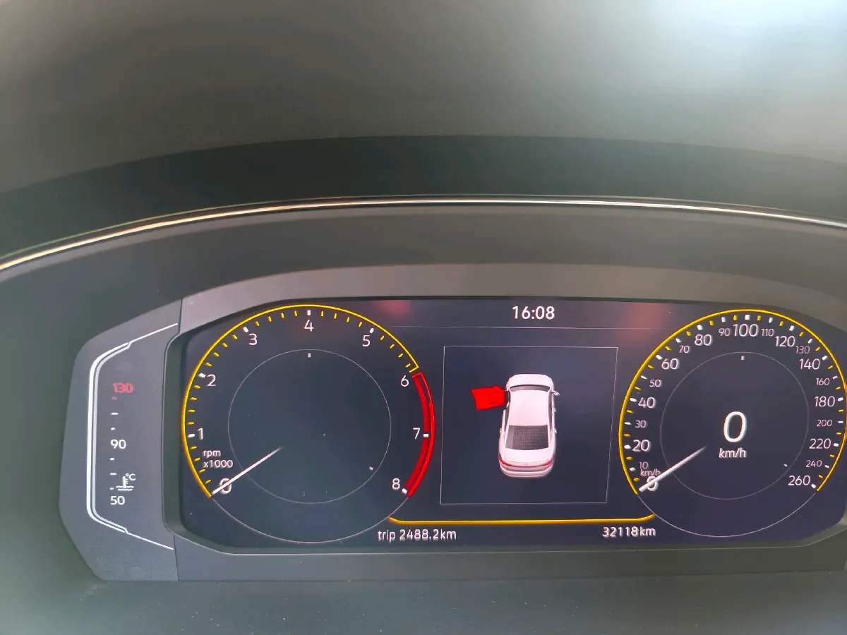 2024 Volkswagen Passat 2.0T 220HP L4 7DCT,autocango,china used car exporter,china ev exporter,chinese used car exporter,chinese used ev exporter