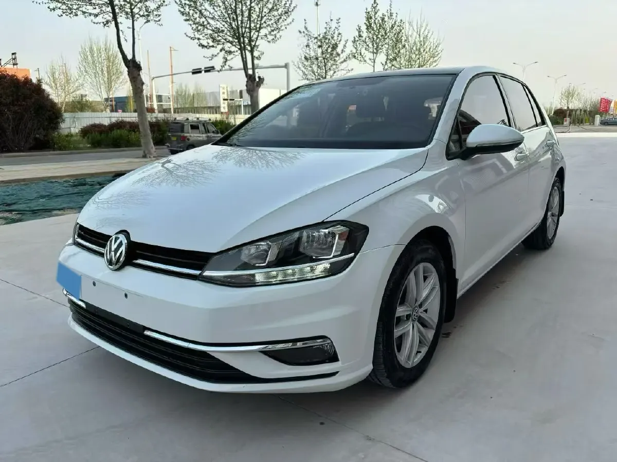 2018 Volkswagen Golf 1.6L 110HP L4 6AT,autocango,china used car exporter,china ev exporter,chinese used car exporter,chinese used ev exporter