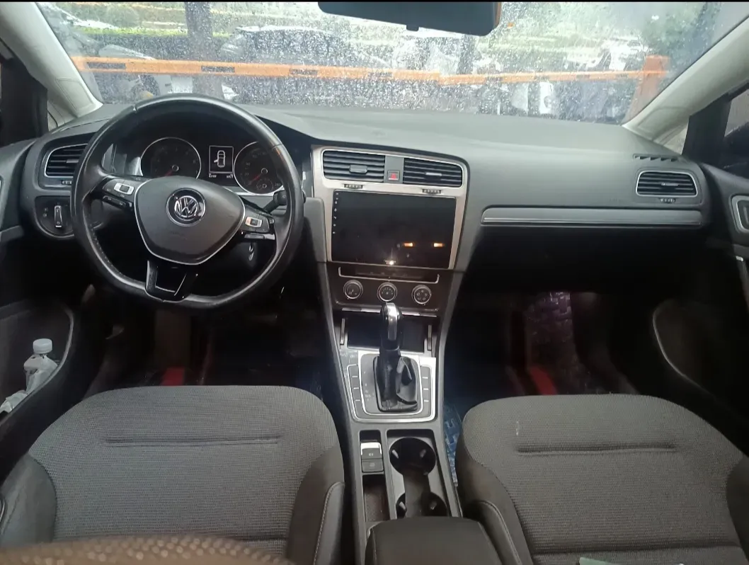 2018 Volkswagen Golf 1.6L 110HP L4 6AT,autocango,china used car exporter,china ev exporter,chinese used car exporter,chinese used ev exporter