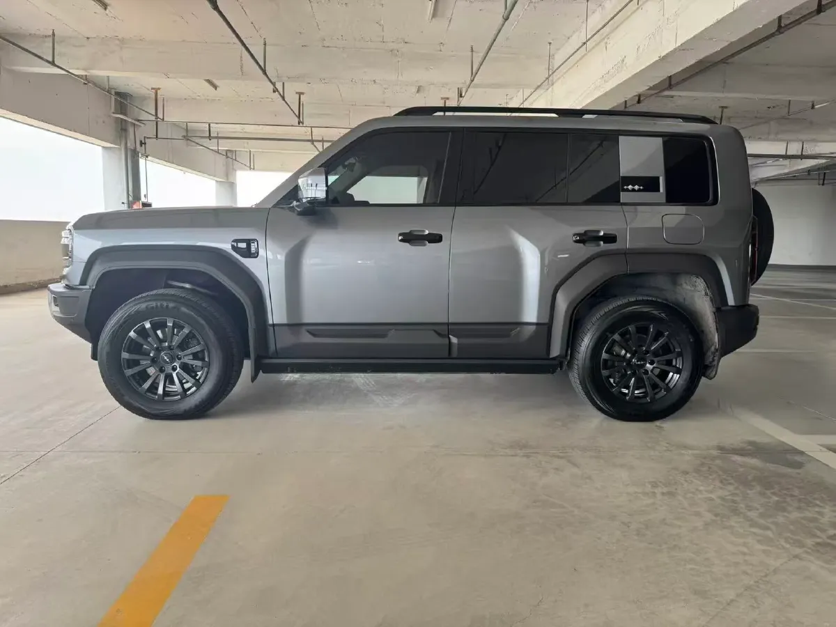 2023 FangChengBao Bao 5 1.5T 194HP L4 E-CVT PHEV 31.8KWH,autocango,china used car exporter,china ev exporter,chinese used car exporter,chinese used ev exporter