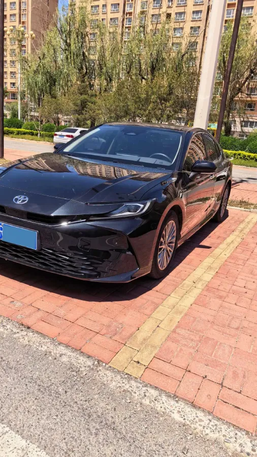 2024 Toyota Camry 2.0L 152HP L4 E-CVT Hybrid,autocango,china used car exporter,china ev exporter,chinese used car exporter,chinese used ev exporter