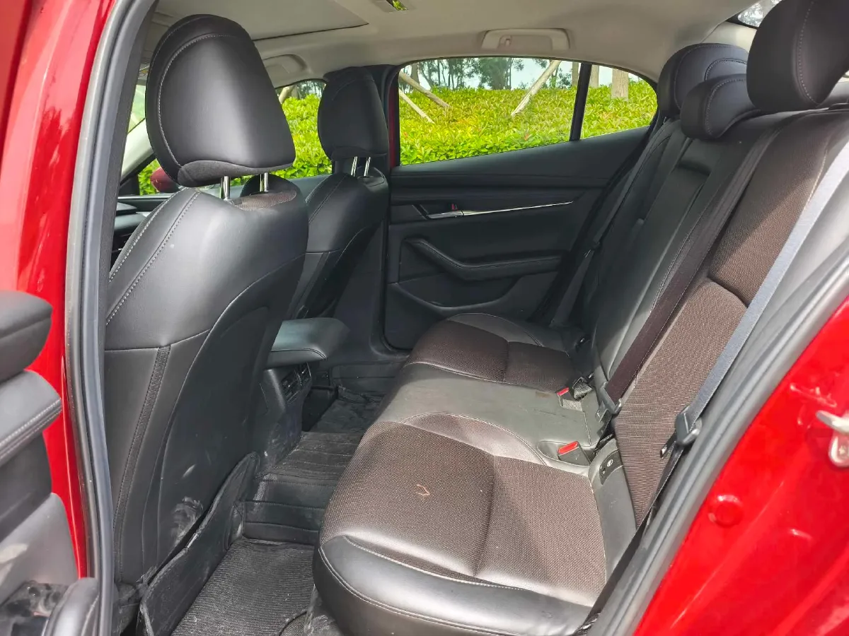 2021 Mazda 3 Axela 2.0L 158HP L4 6AT,autocango,china used car exporter,china ev exporter,chinese used car exporter,chinese used ev exporter