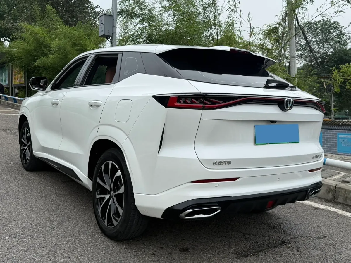 2024 ChangAn UNI-Z 1.5L 98HP L4 E-CVT PHEV 18.4KWH,autocango,china used car exporter,china ev exporter,chinese used car exporter,chinese used ev exporter