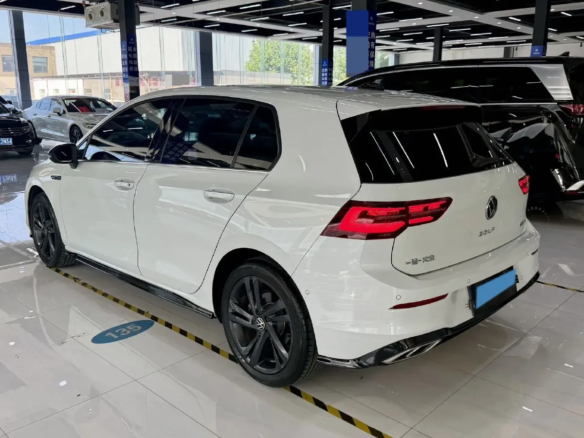 2023 Volkswagen Golf 1.4T 150HP L4 7DCT,autocango,china used car exporter,china ev exporter,chinese used car exporter,chinese used ev exporter