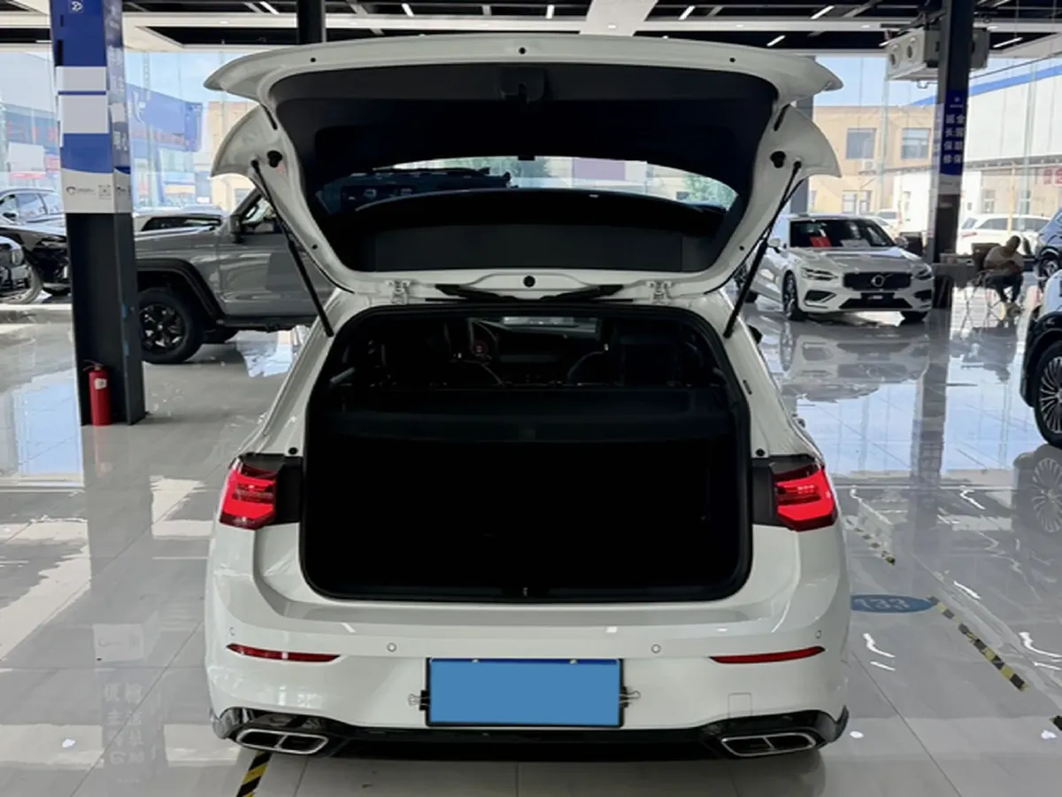 2023 Volkswagen Golf 1.4T 150HP L4 7DCT,autocango,china used car exporter,china ev exporter,chinese used car exporter,chinese used ev exporter