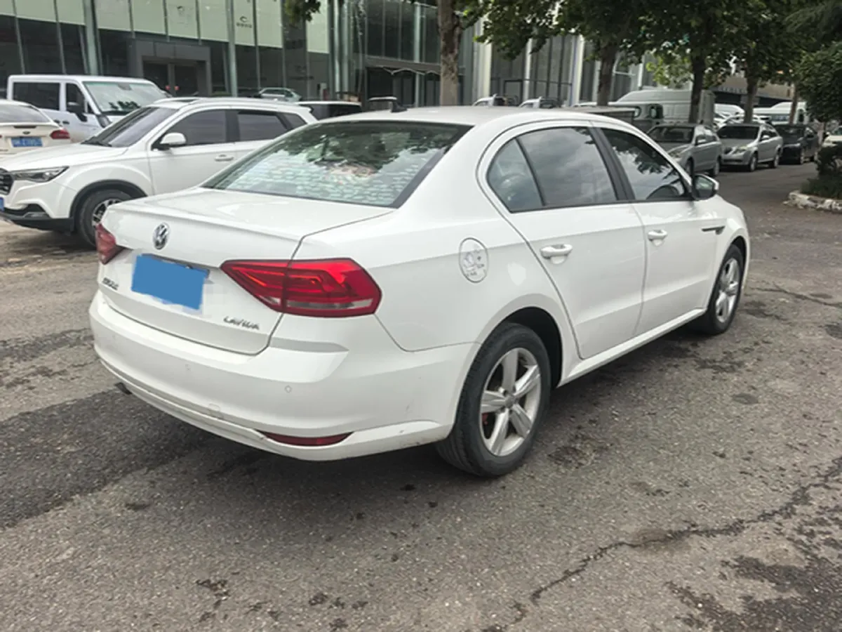 2017 Volkswagen Lavida 1.6L 110HP L4 6AT,autocango,china used car exporter,china ev exporter,chinese used car exporter,chinese used ev exporter