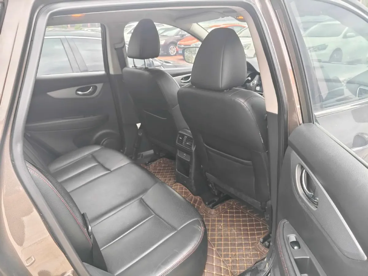 2021 Nissan Qashqai 2.0L 151HP L4 CVT,autocango,china used car exporter,china ev exporter,chinese used car exporter,chinese used ev exporter