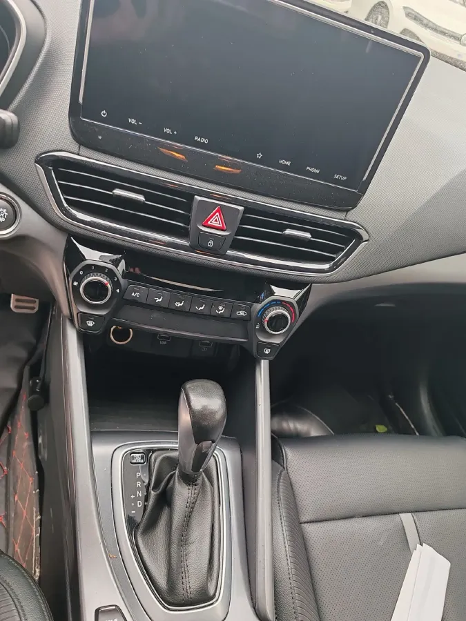 2019 Hyundai La Festa 1.6T 190HP L4 7DCT,autocango,china used car exporter,china ev exporter,chinese used car exporter,chinese used ev exporter