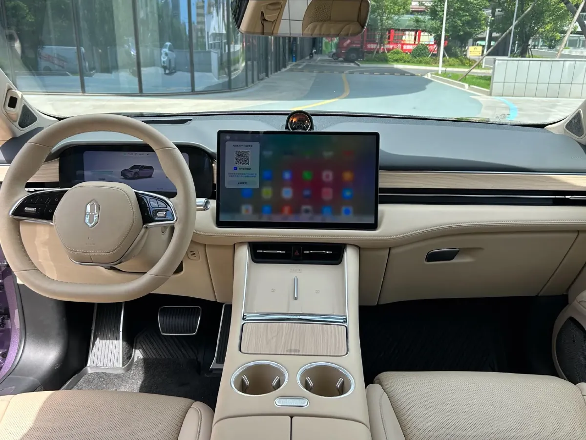 2025 AITO AITO M5 1.5T 152HP L4 REEV 42KWH,autocango,china used car exporter,china ev exporter,chinese used car exporter,chinese used ev exporter