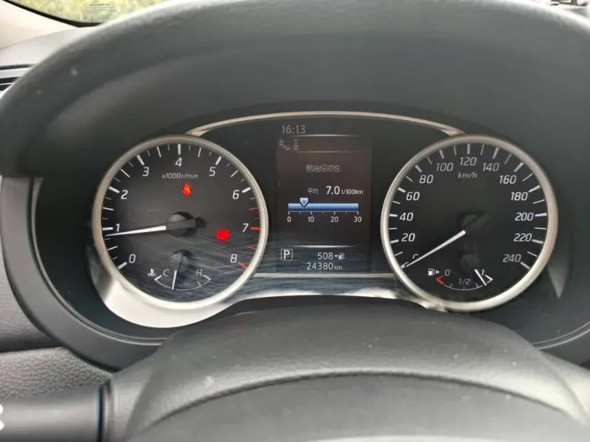 2021 Nissan Tiida 1.6L 122HP L4 CVT,autocango,china used car exporter,china ev exporter,chinese used car exporter,chinese used ev exporter