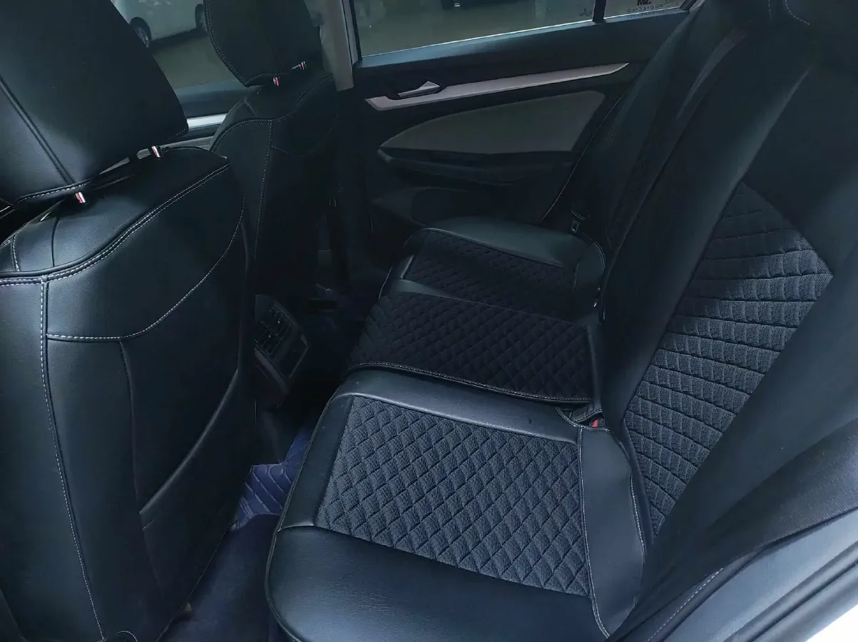 2021 Volkswagen Golf 1.4T 150HP L4 7DCT,autocango,china used car exporter,china ev exporter,chinese used car exporter,chinese used ev exporter