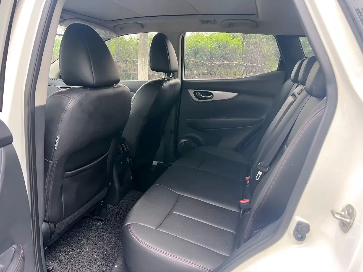 2021 Nissan Qashqai 2.0L 151HP L4 CVT,autocango,china used car exporter,china ev exporter,chinese used car exporter,chinese used ev exporter