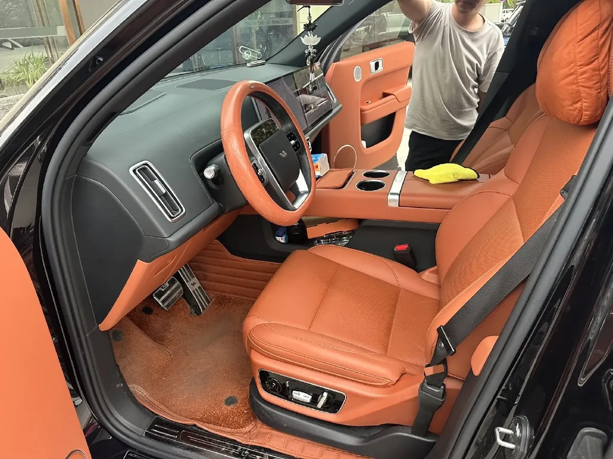 2024 Li L7 Range Extended 154HP REEV 42.8KWH,autocango,china used car exporter,china ev exporter,chinese used car exporter,chinese used ev exporter