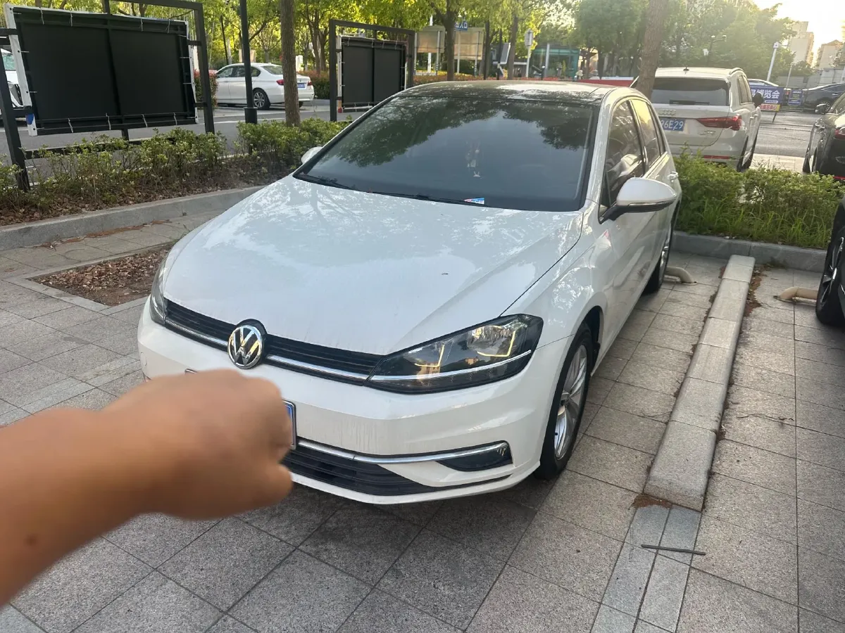2019 Volkswagen Golf 1.4T 150HP L4 7DCT,autocango,china used car exporter,china ev exporter,chinese used car exporter,chinese used ev exporter