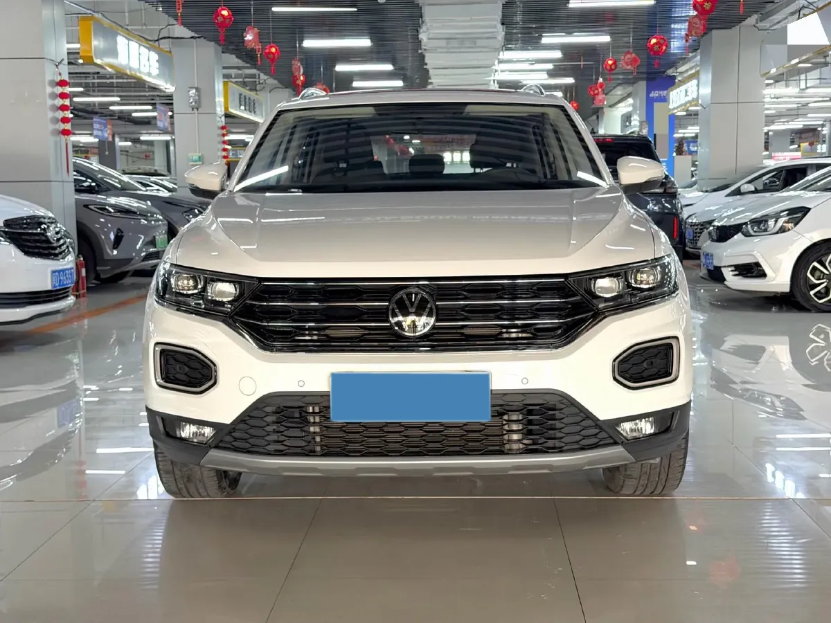 2022 Volkswagen T-Roc 1.4T 150HP L4 7DCT,autocango,china used car exporter,china ev exporter,chinese used car exporter,chinese used ev exporter