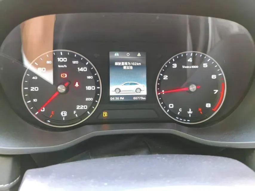 2020 Roewe i5 1.5L 120HP L4 5MT,autocango,china used car exporter,china ev exporter,chinese used car exporter,chinese used ev exporter
