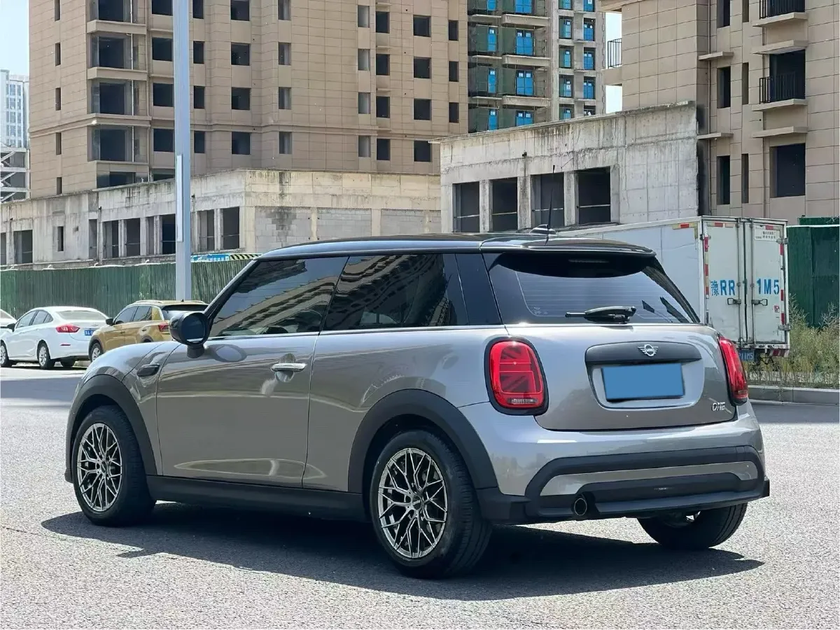 2023 MINI MINI 1.5T 102HP L3 7DCT,autocango,china used car exporter,china ev exporter,chinese used car exporter,chinese used ev exporter