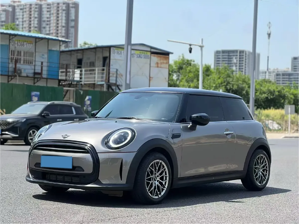 2023 MINI MINI 1.5T 102HP L3 7DCT,autocango,china used car exporter,china ev exporter,chinese used car exporter,chinese used ev exporter