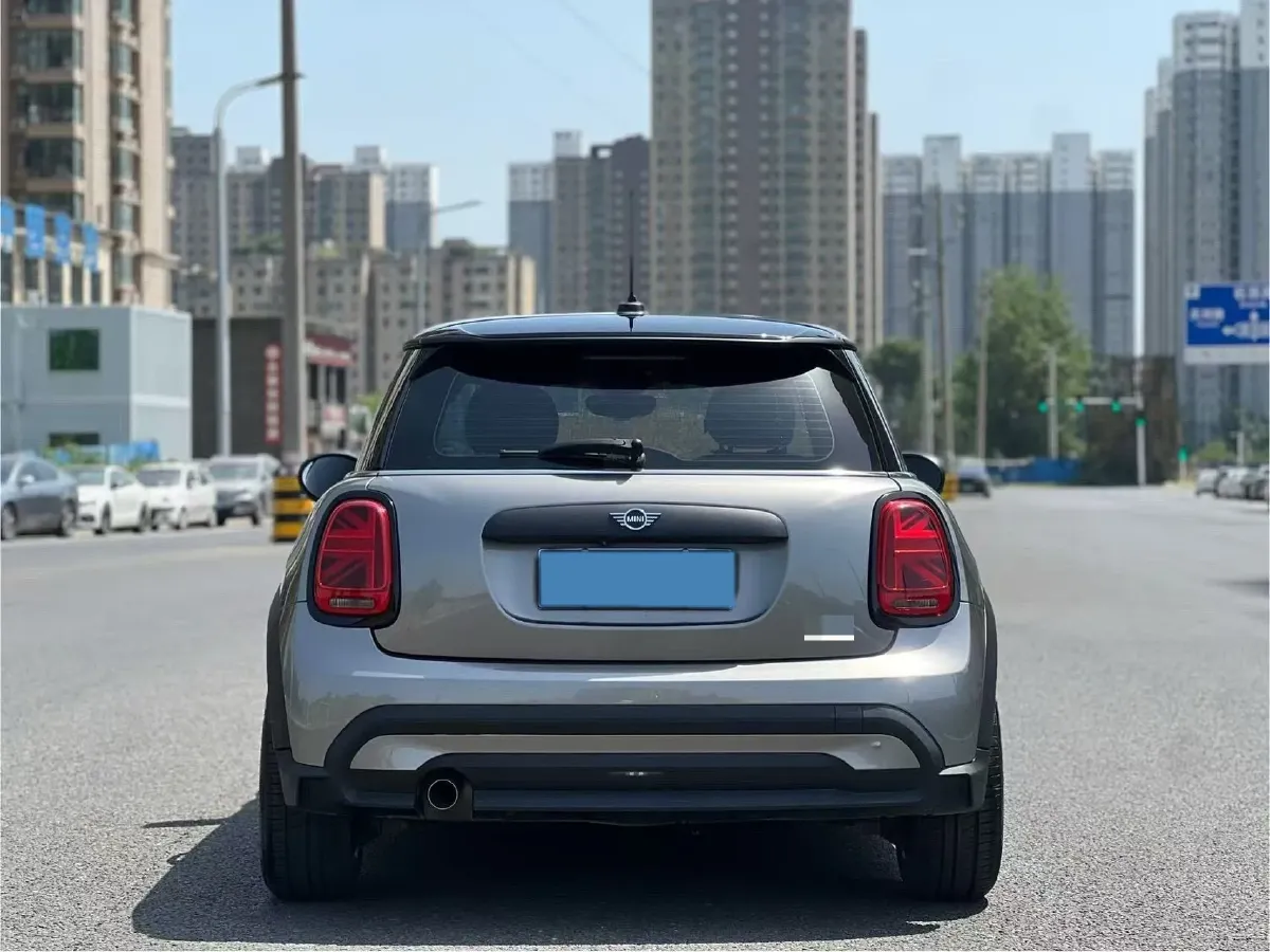 2023 MINI MINI 1.5T 102HP L3 7DCT,autocango,china used car exporter,china ev exporter,chinese used car exporter,chinese used ev exporter