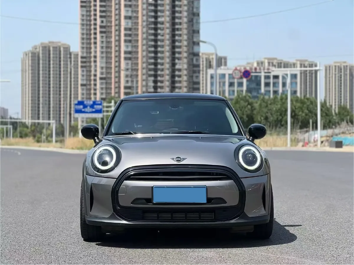 2023 MINI MINI 1.5T 102HP L3 7DCT,autocango,china used car exporter,china ev exporter,chinese used car exporter,chinese used ev exporter