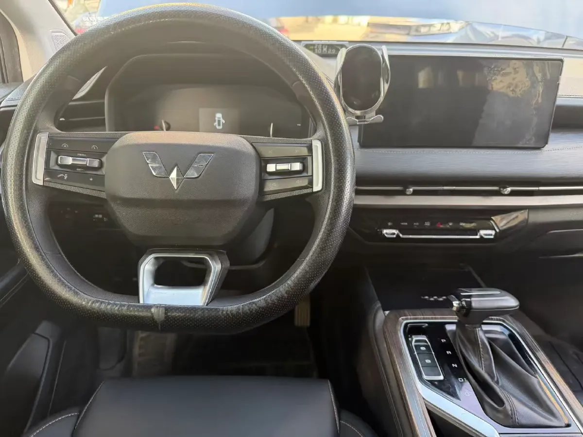 2022 WuLing KaiJie 1.5T 147HP L4 CVT,autocango,china used car exporter,china ev exporter,chinese used car exporter,chinese used ev exporter
