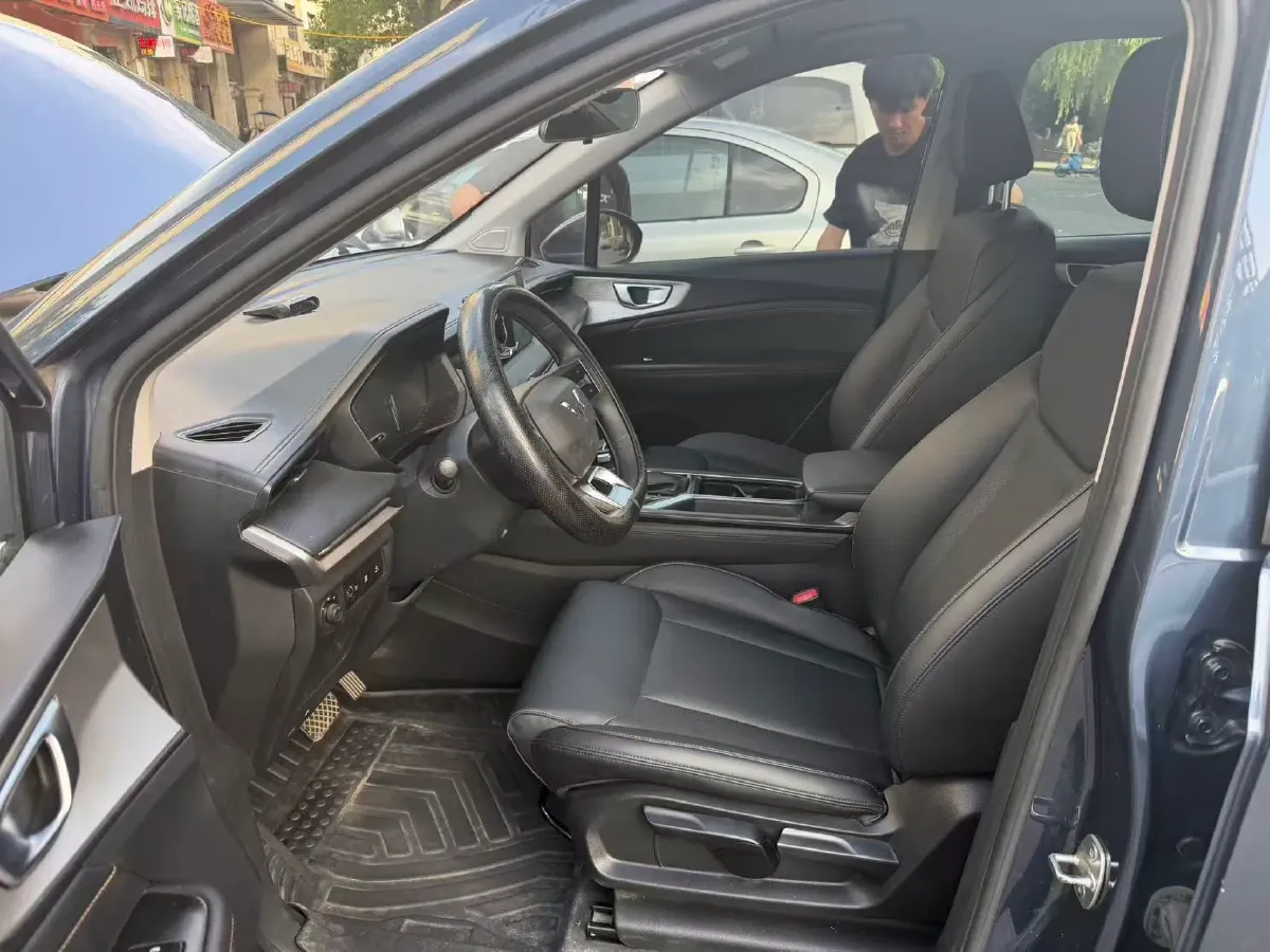 2022 WuLing KaiJie 1.5T 147HP L4 CVT,autocango,china used car exporter,china ev exporter,chinese used car exporter,chinese used ev exporter