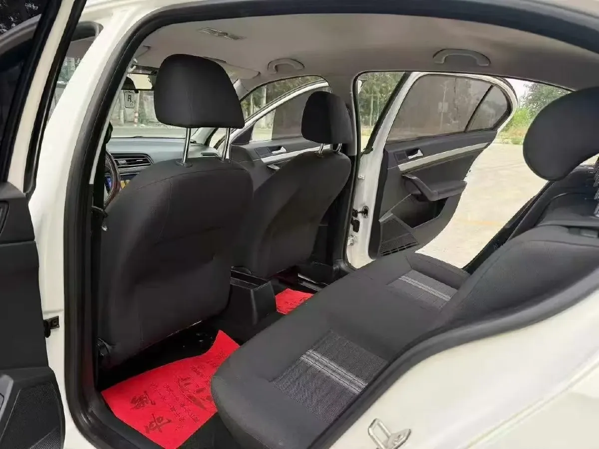 2019 Volkswagen Polo 1.5L 113HP L4 5MT,autocango,china used car exporter,china ev exporter,chinese used car exporter,chinese used ev exporter