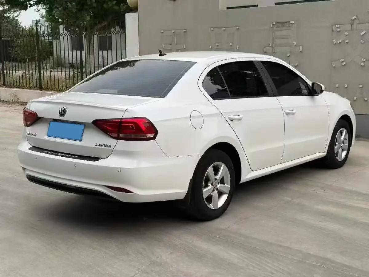 2019 Volkswagen Polo 1.5L 113HP L4 5MT,autocango,china used car exporter,china ev exporter,chinese used car exporter,chinese used ev exporter
