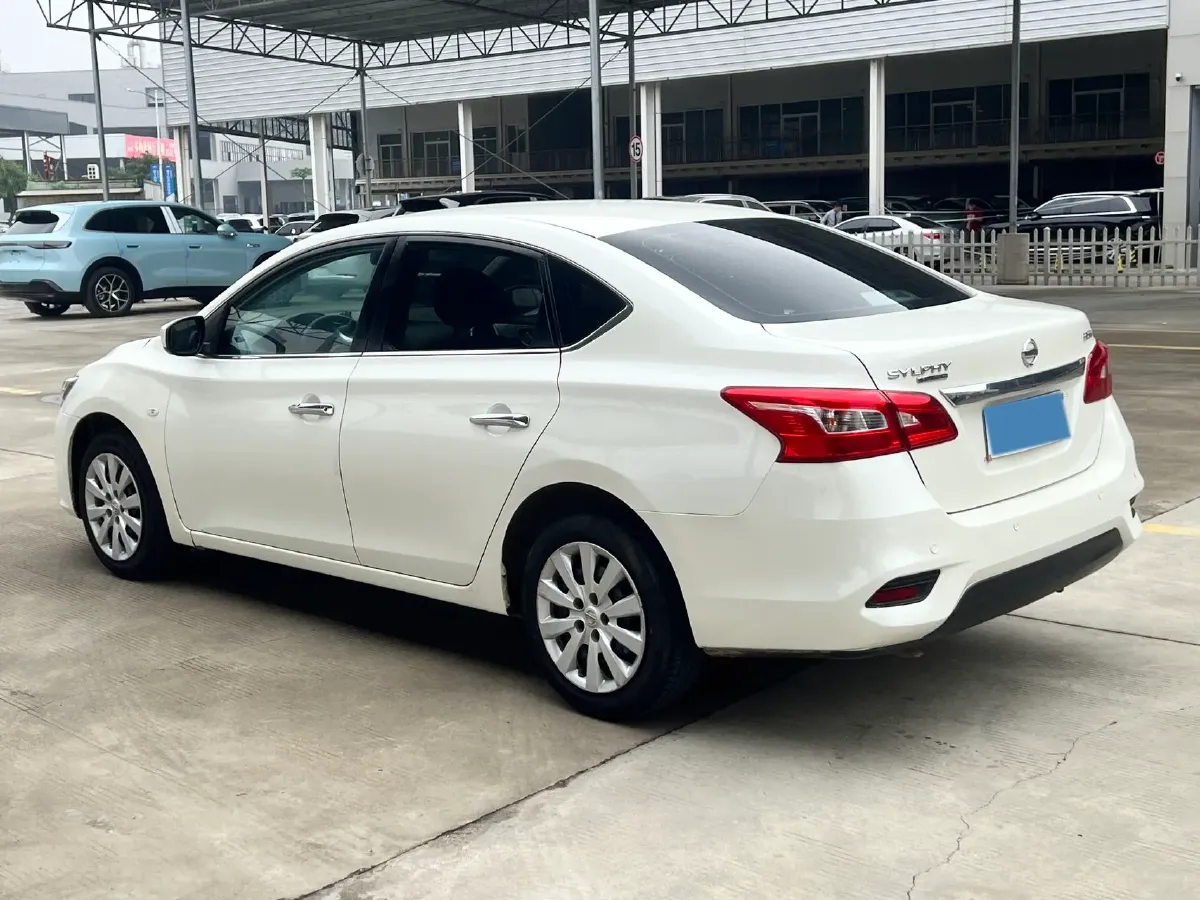2022 Nissan Sylphy 1.6L 135HP L4 CVT,autocango,china used car exporter,china ev exporter,chinese used car exporter,chinese used ev exporter