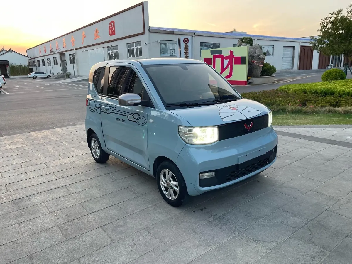 2020 WuLing HongGuang MINI EV BEV 13.8KWH,autocango,china used car exporter,china ev exporter,chinese used car exporter,chinese used ev exporter