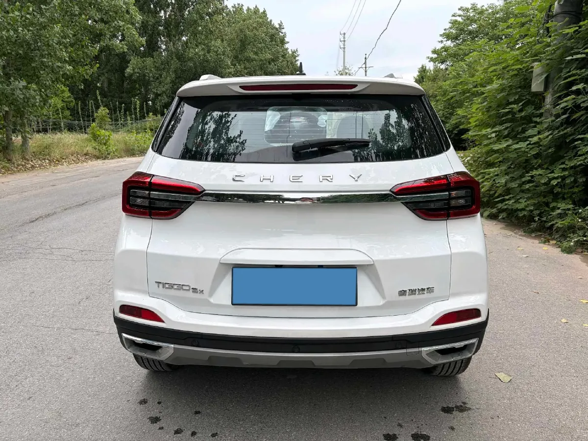 2024 Chery Tiggo 5x 1.5L 120HP L4 5MT,autocango,china used car exporter,china ev exporter,chinese used car exporter,chinese used ev exporter