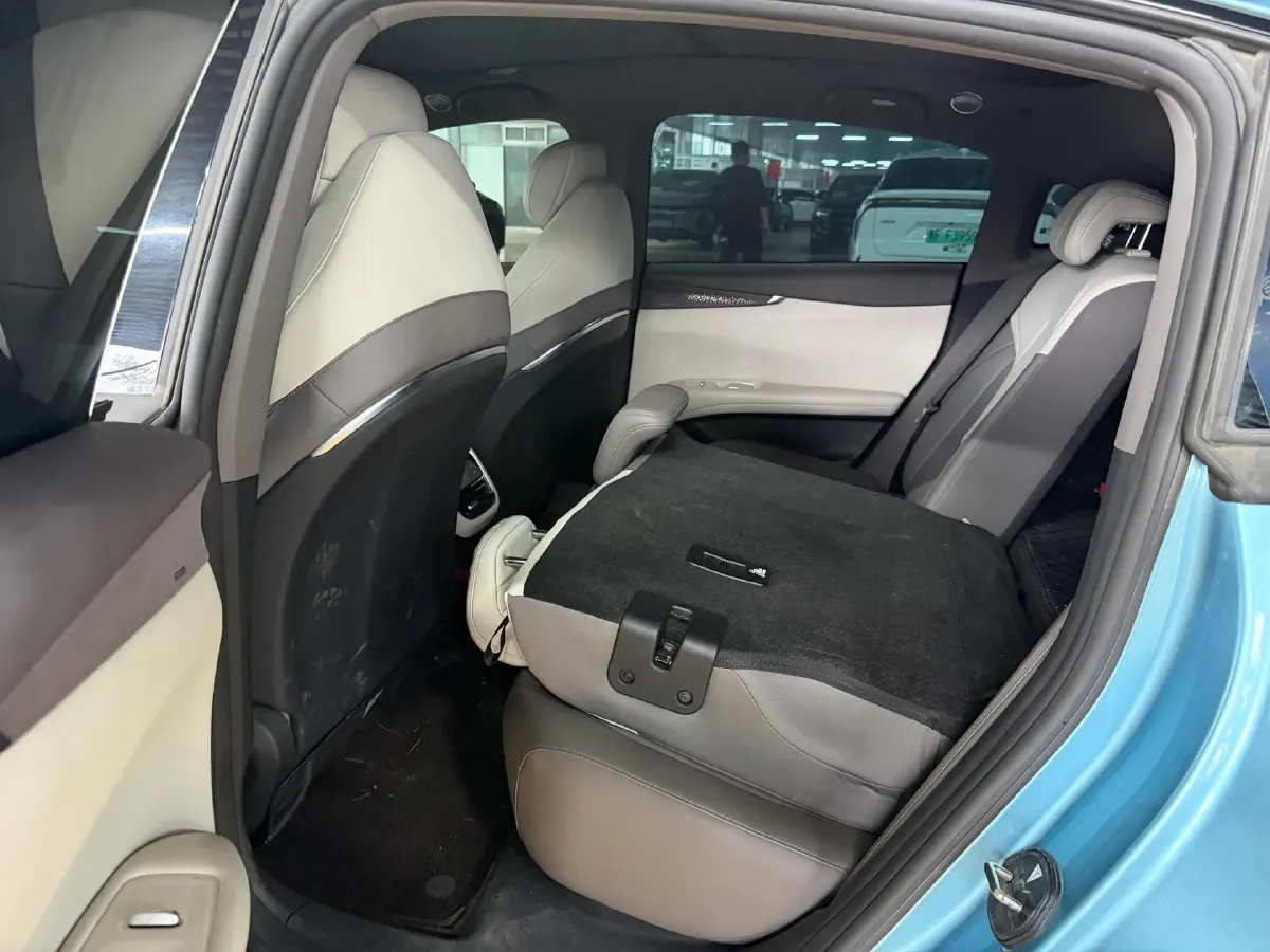 2024 Deepal L07 BEV 56.12KWH,autocango,china used car exporter,china ev exporter,chinese used car exporter,chinese used ev exporter