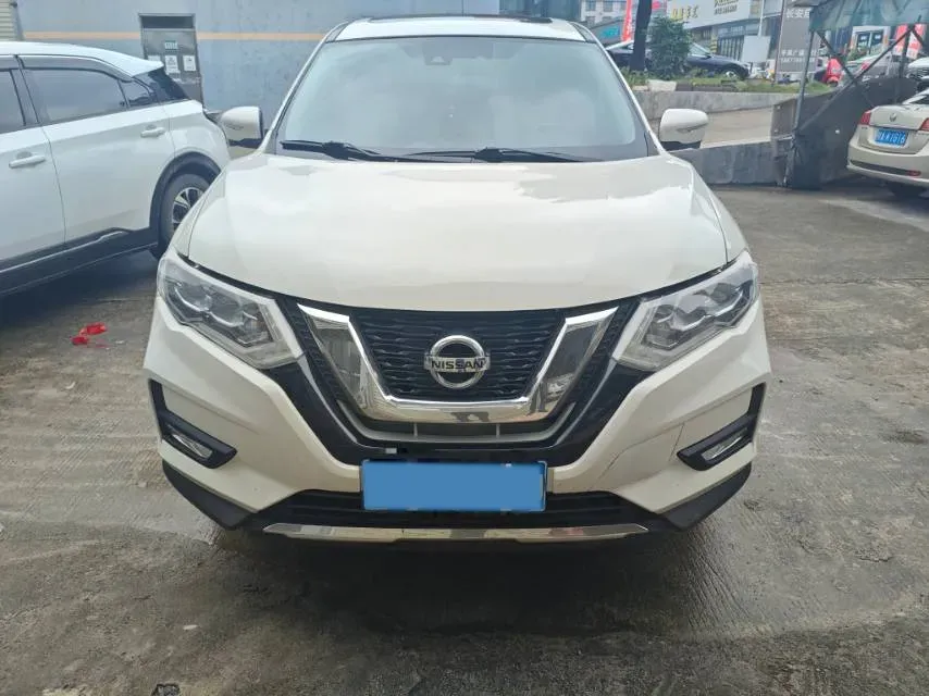 2021 Nissan X-Trail 2.0L 151HP L4 CVT,autocango,china used car exporter,china ev exporter,chinese used car exporter,chinese used ev exporter