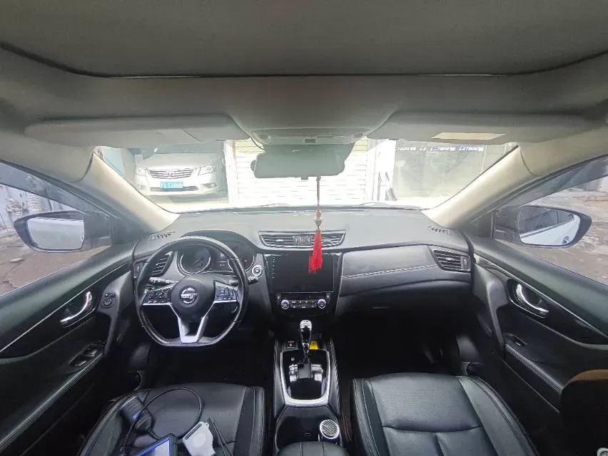 2021 Nissan X-Trail 2.0L 151HP L4 CVT,autocango,china used car exporter,china ev exporter,chinese used car exporter,chinese used ev exporter