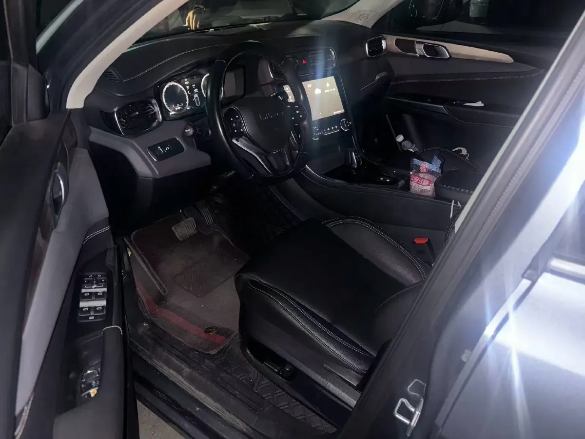 2020 LYNK&CO 01 2.0T 190HP L4 6AT,autocango,china used car exporter,china ev exporter,chinese used car exporter,chinese used ev exporter