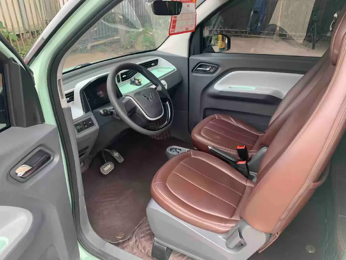 2021 WuLing HongGuang MINI EV BEV 13.9KWH,autocango,china used car exporter,china ev exporter,chinese used car exporter,chinese used ev exporter