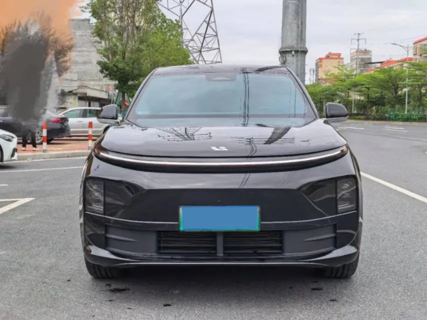 2024 Li L6 Range Extended 154HP L4 REEV 36.8KWH,autocango,china used car exporter,china ev exporter,chinese used car exporter,chinese used ev exporter
