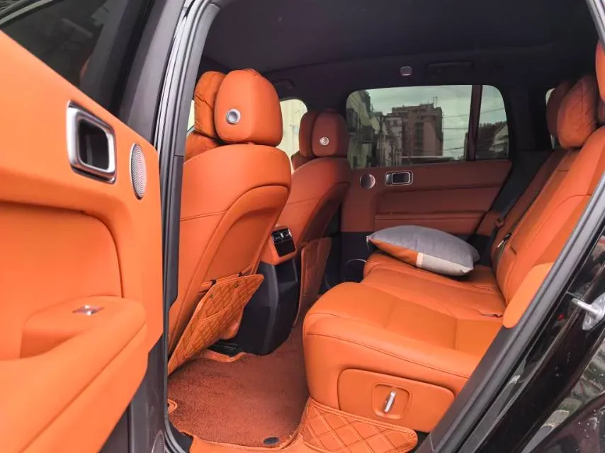 2024 Li L6 Range Extended 154HP L4 REEV 36.8KWH,autocango,china used car exporter,china ev exporter,chinese used car exporter,chinese used ev exporter