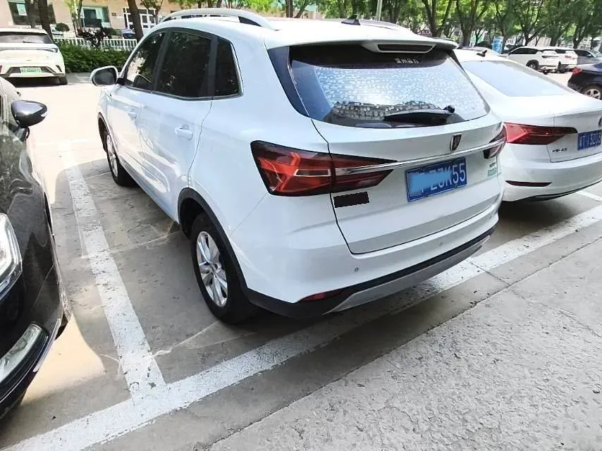 2020 Roewe RX3 1.6L 125HP L4 5MT,autocango,china used car exporter,china ev exporter,chinese used car exporter,chinese used ev exporter