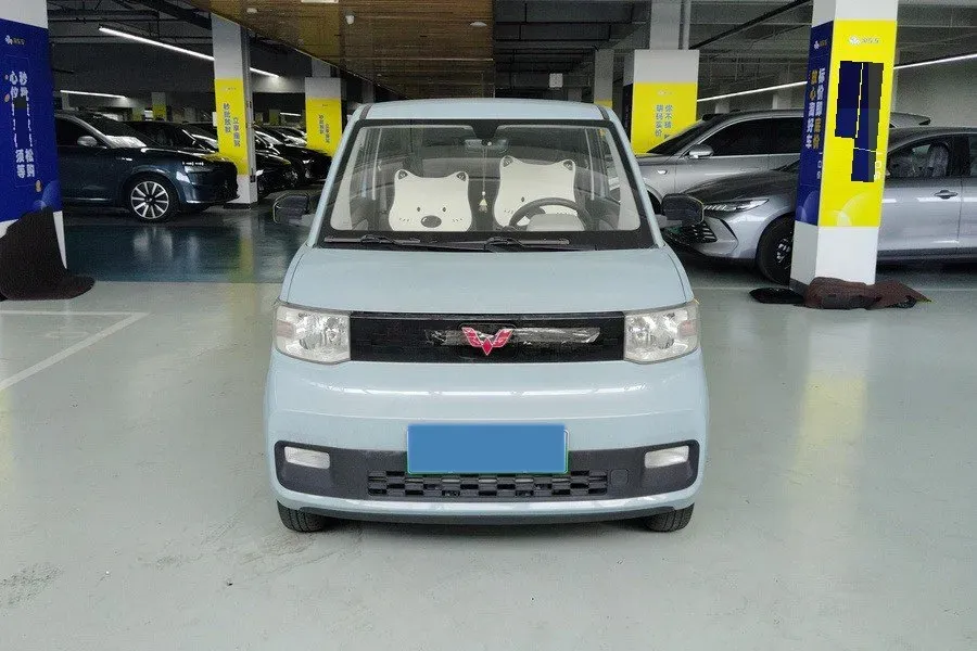2020 WuLing HongGuang MINI EV BEV 9KWH,autocango,china used car exporter,china ev exporter,chinese used car exporter,chinese used ev exporter