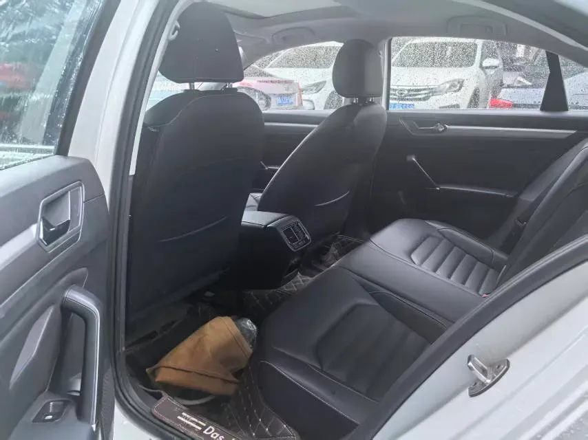 2019 Volkswagen Passat 1.4T 150HP L4 7DCT,autocango,china used car exporter,china ev exporter,chinese used car exporter,chinese used ev exporter
