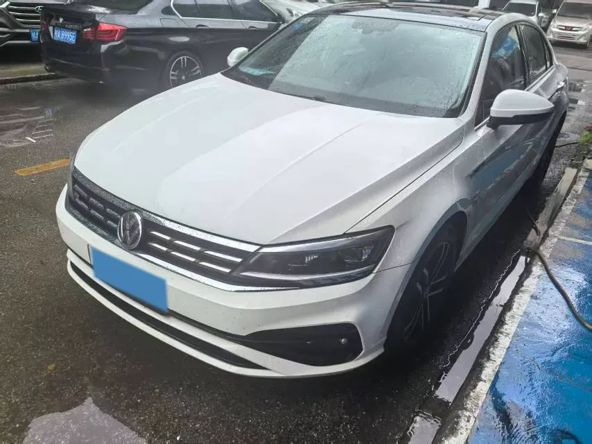 2019 Volkswagen Passat 1.4T 150HP L4 7DCT,autocango,china used car exporter,china ev exporter,chinese used car exporter,chinese used ev exporter