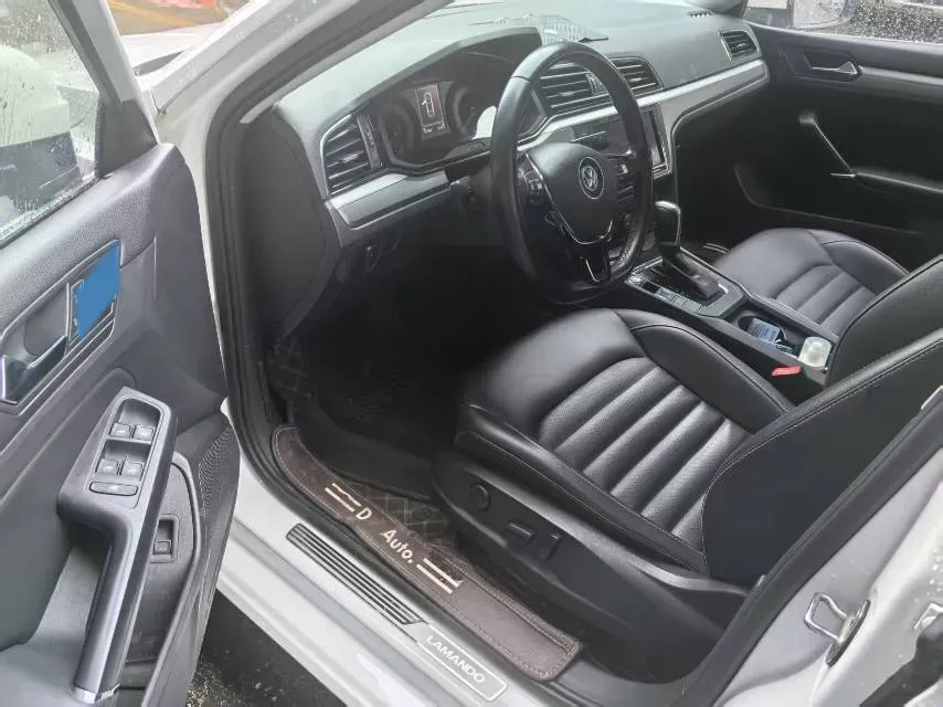 2019 Volkswagen Passat 1.4T 150HP L4 7DCT,autocango,china used car exporter,china ev exporter,chinese used car exporter,chinese used ev exporter