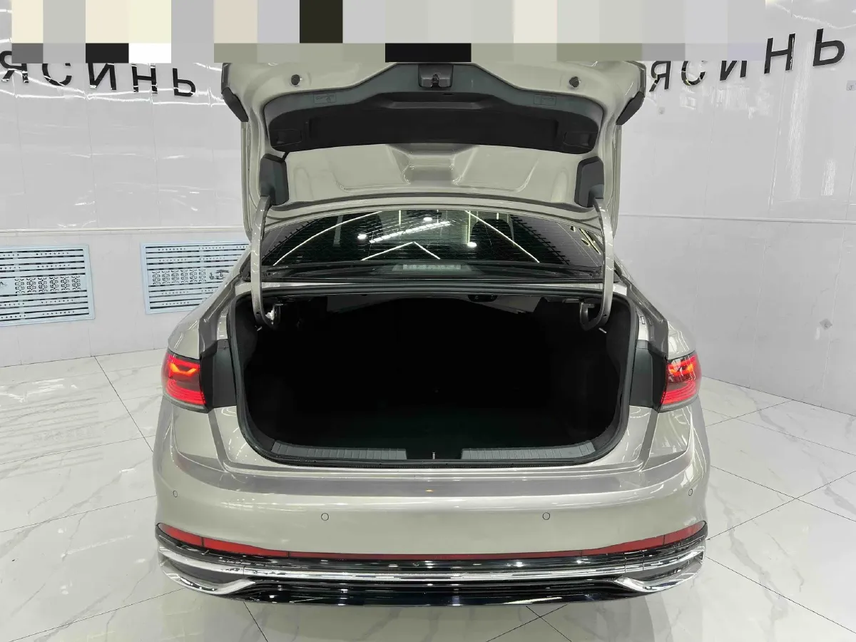 2023 Volkswagen Sagitar 1.4T 150HP L4 7DCT,autocango,china used car exporter,china ev exporter,chinese used car exporter,chinese used ev exporter