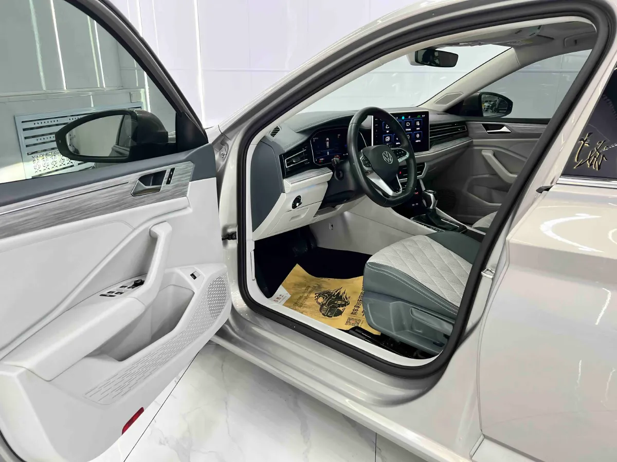 2023 Volkswagen Sagitar 1.4T 150HP L4 7DCT,autocango,china used car exporter,china ev exporter,chinese used car exporter,chinese used ev exporter