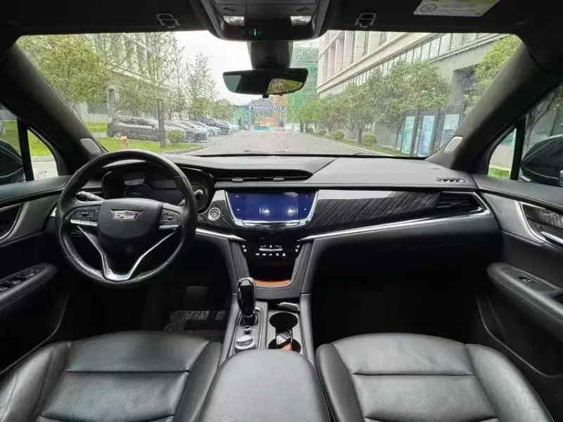 2022 Cadillac XT6 2.0T 237HP L4 9AT,autocango,china used car exporter,china ev exporter,chinese used car exporter,chinese used ev exporter