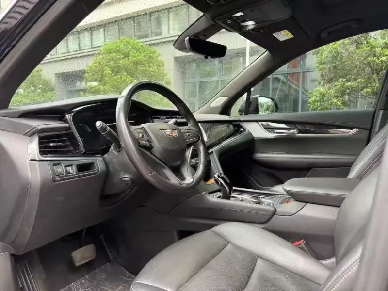 2022 Cadillac XT6 2.0T 237HP L4 9AT,autocango,china used car exporter,china ev exporter,chinese used car exporter,chinese used ev exporter