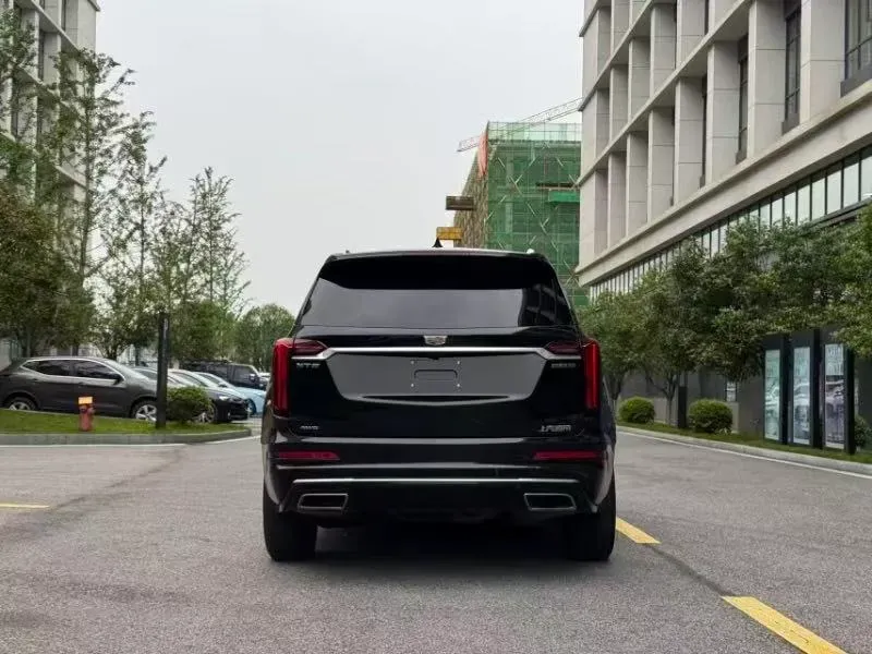 2022 Cadillac XT6 2.0T 237HP L4 9AT,autocango,china used car exporter,china ev exporter,chinese used car exporter,chinese used ev exporter