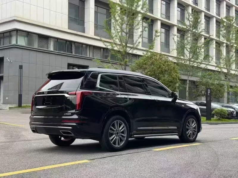 2022 Cadillac XT6 2.0T 237HP L4 9AT,autocango,china used car exporter,china ev exporter,chinese used car exporter,chinese used ev exporter